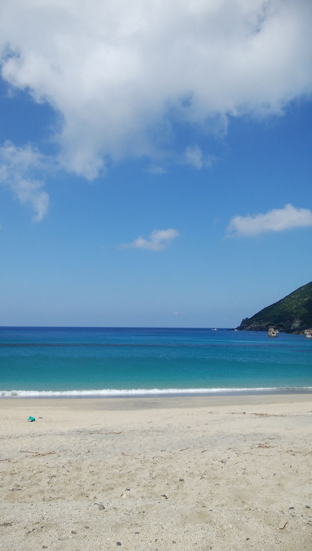 屋久島の青い海！永田いなか浜