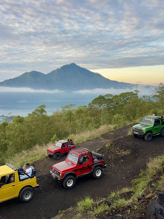 Don’t just stay in Ubud. Use it as a base camp to explore 🤩