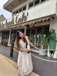 Aloha beach Cafe คาเฟ่บางแสน ที่วิวดีมากกกก ก.