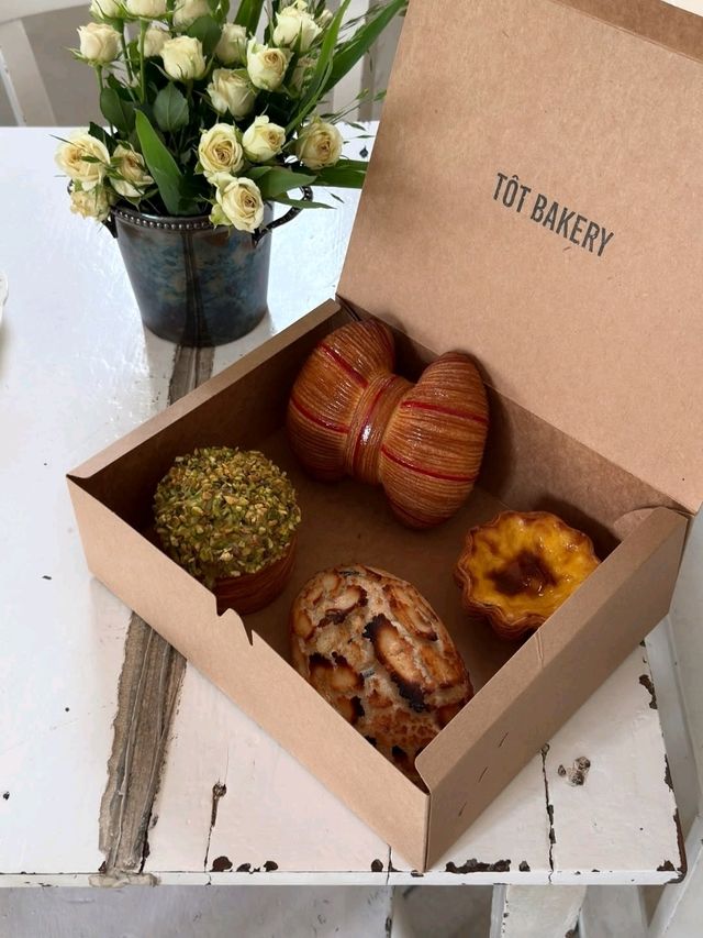 TOT BAKERY