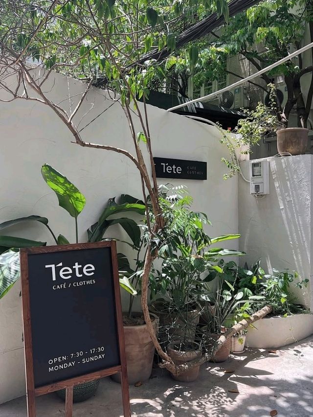 Tete Café