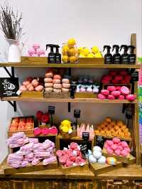 Lush at Aeon Tebrau: Smells So Good!