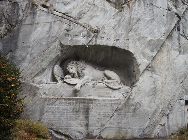 🦁 Quiet Reflection at the Lion Monument in Lucerne