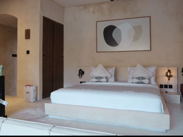 Khaleela Canggu, Bali: A Stylish Villa with a Few Quibbles 🌴🏡