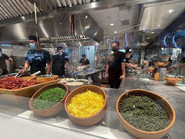 🌶️ TAI ER (Suntec City) — Spicy, Loud, and Unforgettably Addictive