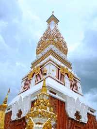 วัดพระธาตุพนมวรวิหาร สายมูควรมาสักการะสั้งครั้ง
