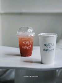 Debunk Coffee & Grill