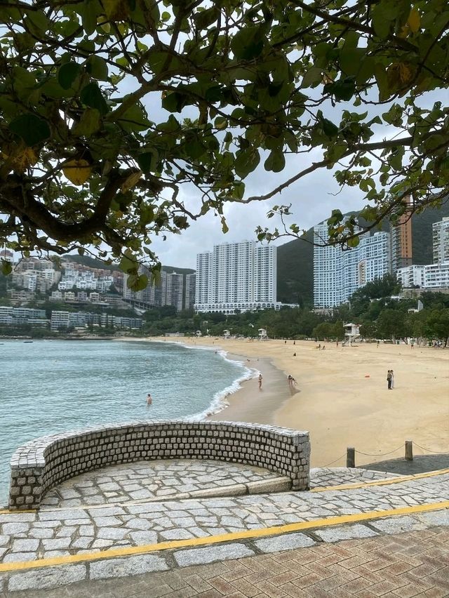 Repulse Bay: Bougie Beach Without Leaving the City