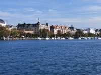 Lake Zurich: A Sparkling Jewel of Urban Serenity