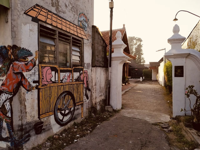 🌿 Plengkung Gading: Yogyakarta’s Ivory Gate of History & Mystique