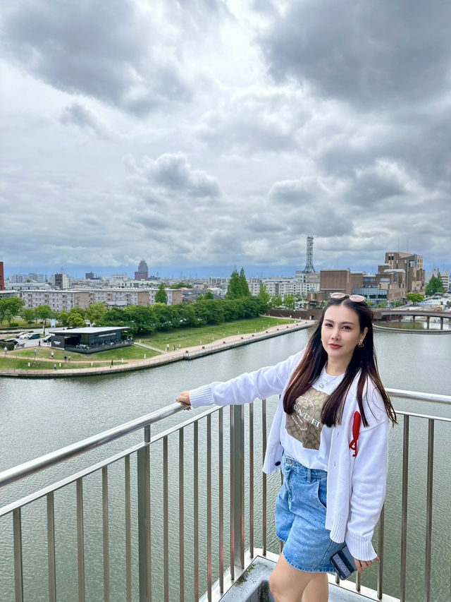 หนึ่งใน Starbucks ที่สวยที่สุดในโลก💚🤍 Toyama 🇯🇵