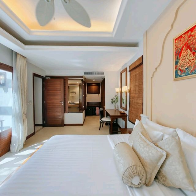 โรงแรมติดริมทะเล ชมแสงพระอาทิตย์ตกดิน โรงแรมติดริมทะเล ชมแสงพระอาทิตย์ตกดิน