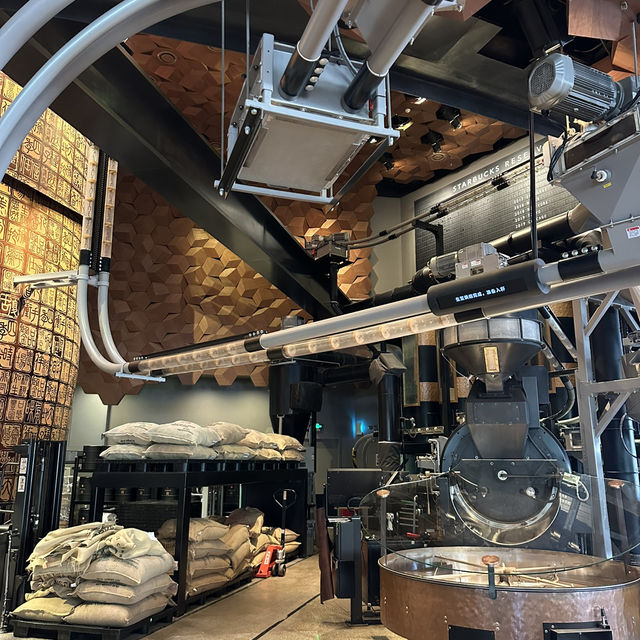 上海嘅 Starbucks Reserve Roastery 上海星巴克臻選烘焙工坊體驗☕️