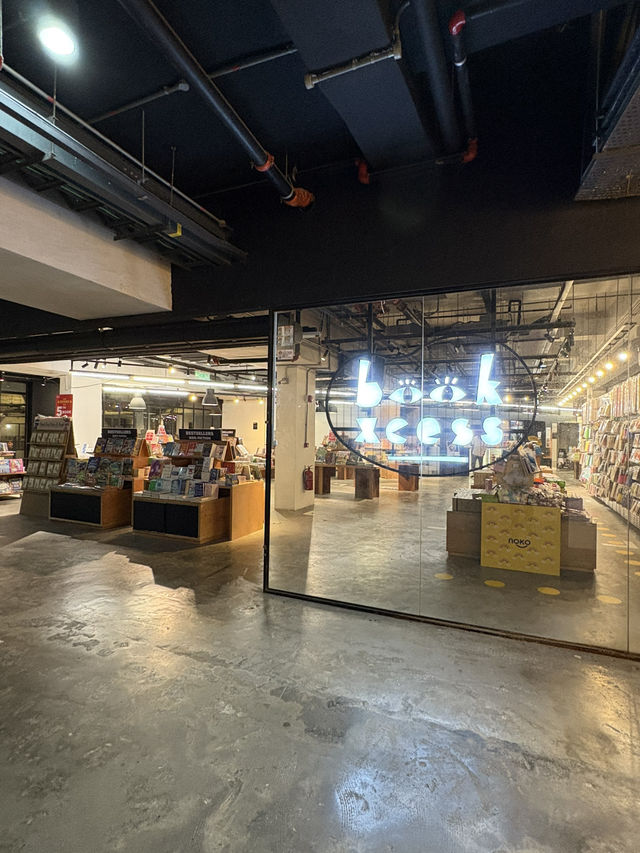 24-hour Bookstore BookXcess at Tamarind Square, Cyberjaya