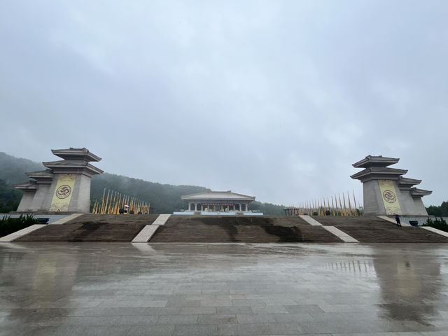 ⛰️ Huangdi Mausoleum — The Legendary Ancestor’s Tomb