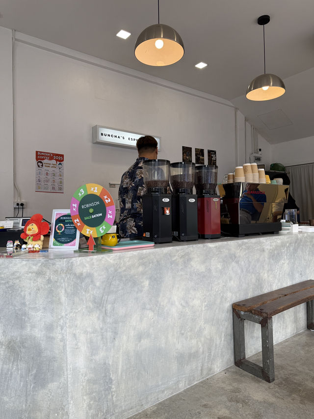 ☕✨ Buncha Slow Bar @ Jing Jai Market, Chiang Mai ✨ ☕✨ Buncha Slow Bar @ Jing Jai Market, Chiang Mai ✨