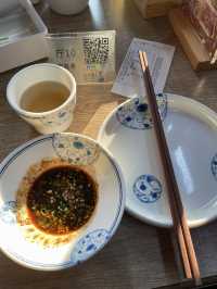 베이징 고북수진 마을에 위치한 맛있는 훠궈집 “古関火锅”
