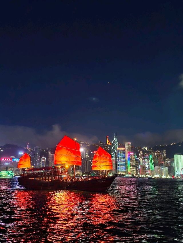 🌃🌆🎆 A Symphony of Lights สีสันยามค่ำคืน🇭🇰 🌃🌆🎆 A Symphony of Lights สีสันยามค่ำคืน🇭🇰
