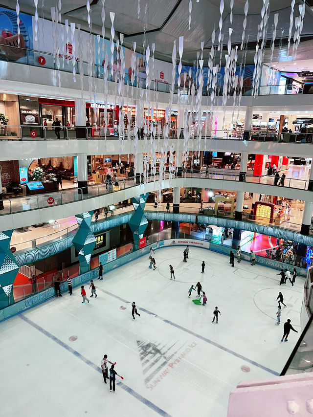 Sunway Pyramid PJ: The Insta-Famous Mall with a Twist of Adventure