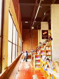 📚 KL's Most Viral Library: RexKL's Secret Bookish Wonderland!