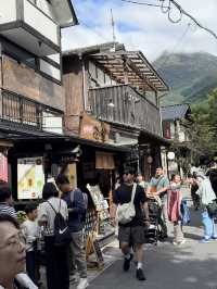 走進童話！由布院一日漫遊：金鱗湖霧景Ｘ湯之坪療癒散策。