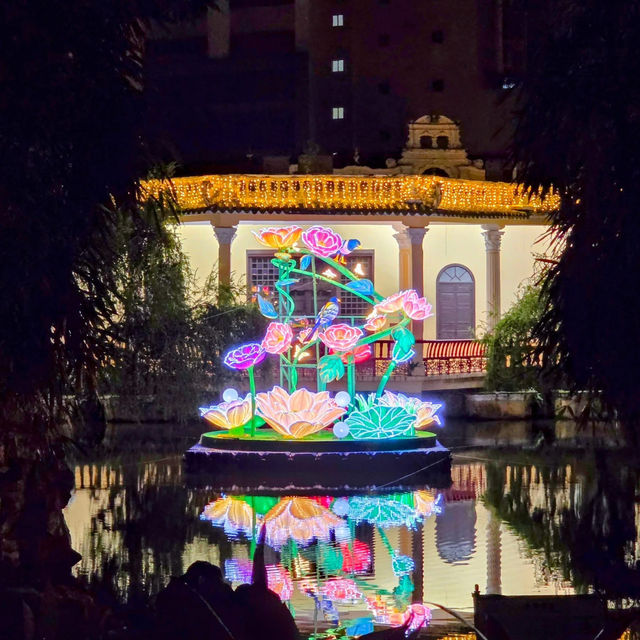 The Garden’s Lantern-Lit Breath
