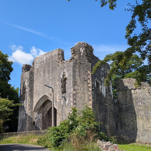 Your Solo Ruin: St Quintin's Castle, Llanblethian