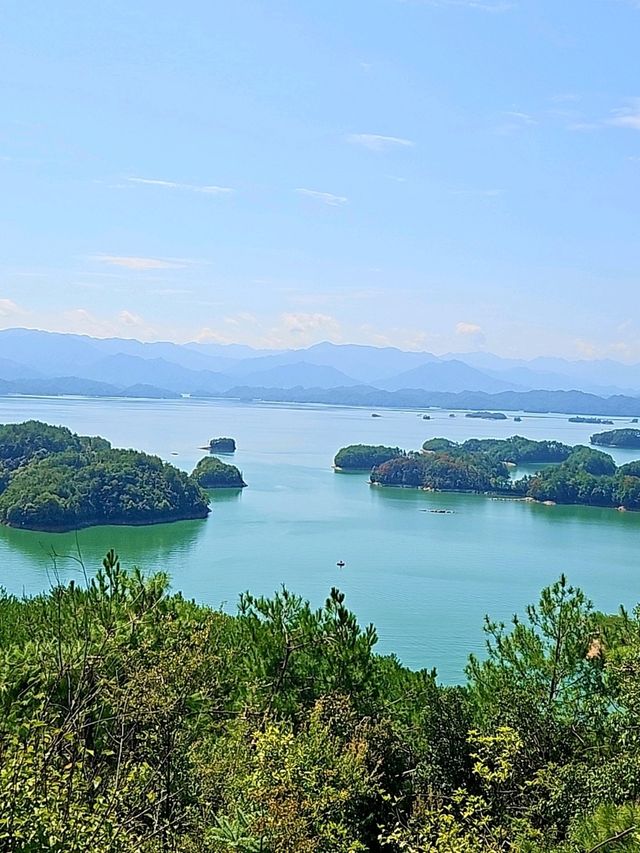 千島湖中的瑰寶～梅峰島