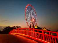 บรรยากาศกลางคืน  Sun Wheel