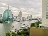 รีวิวโรงแรม Millinium Hilton Bangkok