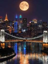 NEW YORK – MANHATTAN SKYLINE AT NIGHT