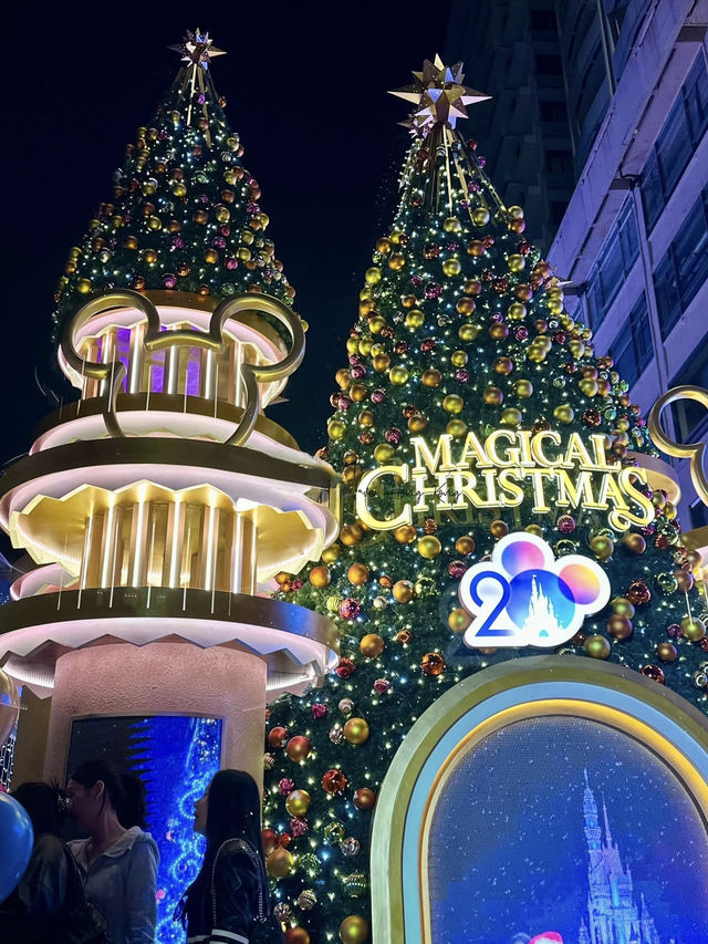 Urban Heart, Holiday Soul: Harbour City's Communal Canvas 