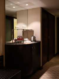 오랜 세월이 담긴 상하이 5성급 가성비 호텔 🏨