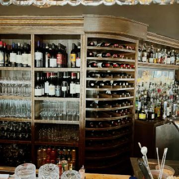 Oyster Night Out🦪