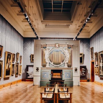 🏰 ประวัติศาสตร์และวัฒนธรรม ณ พิพิธภัณฑ์แห่งชาติคาร์ดิฟฟ์