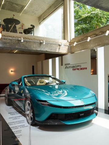 聖水洞に誕生したフェラーリの家。 | Trip.com ソウル
