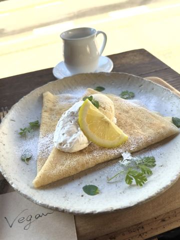 Meguri Coffee in Nikko: A Soulful Cafe with Incredible Crepes