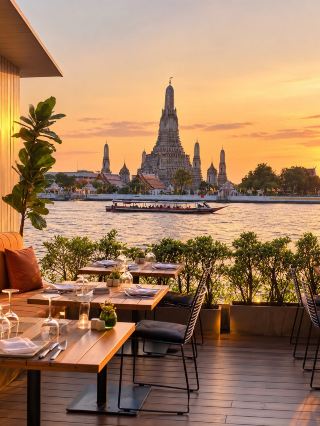 7 Best Restaurants With Stunning Views of Wat Arun in Bangkok