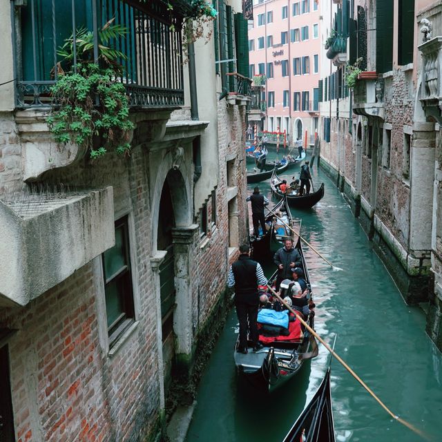 The centuries, Canals & Food-Venice🍦🍕🛶
