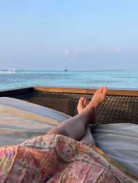How to spend your day at a Maldives resort 