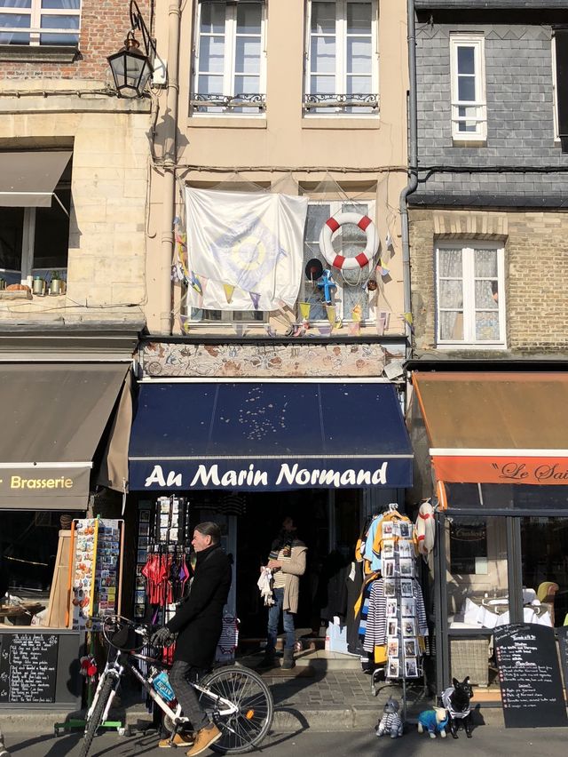 🇫🇷 프랑스 노르망디 항구 도시 “옹프뢰르”