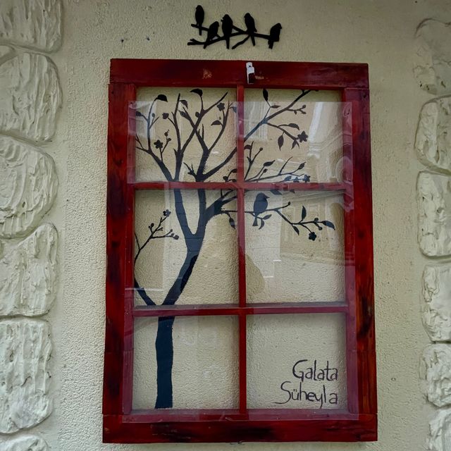Melodic Murals: Morning Symphony Stroll