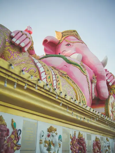 最新】ワット サマーン ラッタナーラーム - チケット、営業時間