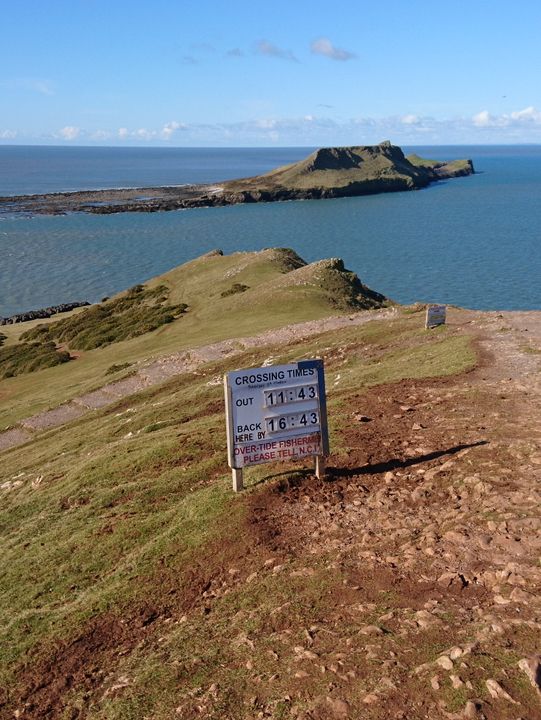 🌊 Wild & Rugged: A Gower AONB Adventure 🌿