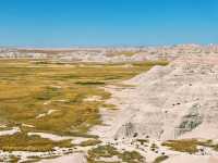 🌄 Badlands National Park – Nature’s Ultimate Adventure Park! 🎢 