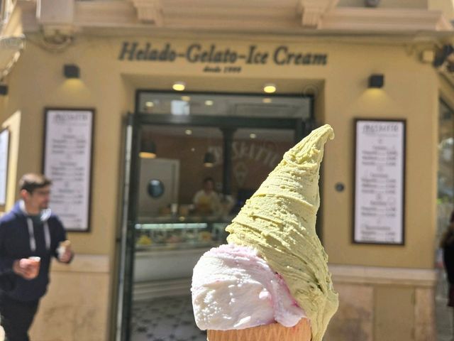 Review of Heladería Friskitto, C. Granada, 55, Distrito Centro, 29015 Málaga, Spain