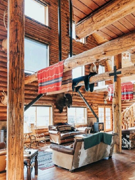 Discover Yellowstone National Park: Adventure, Scenery & A Hidden Gem for the Perfect Stay!
