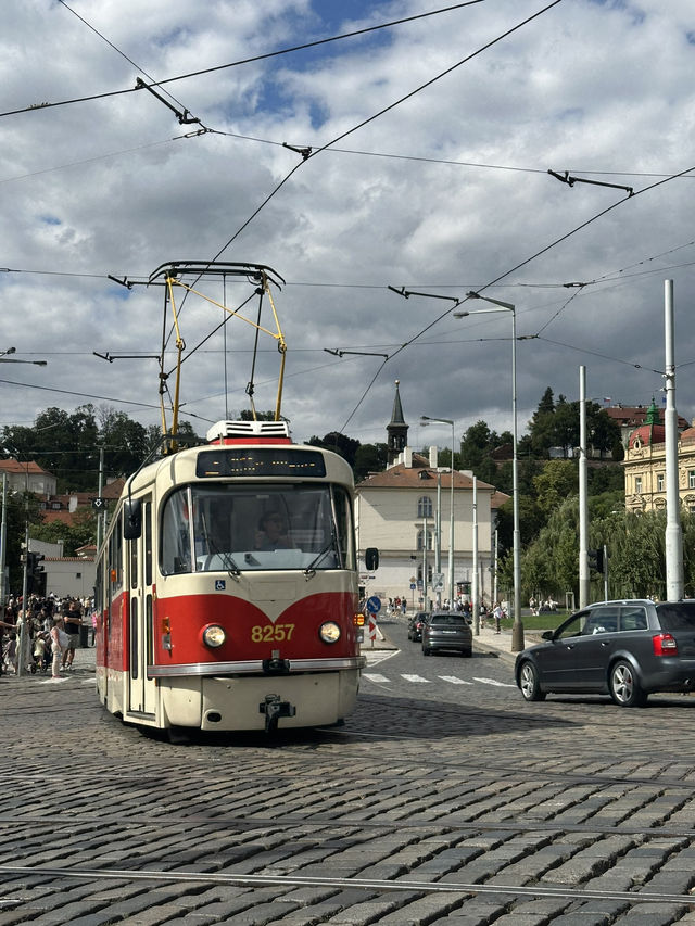 Prague Old Town: A Fairytale Feast of Beauty, Flavor, and Timeless Wonder