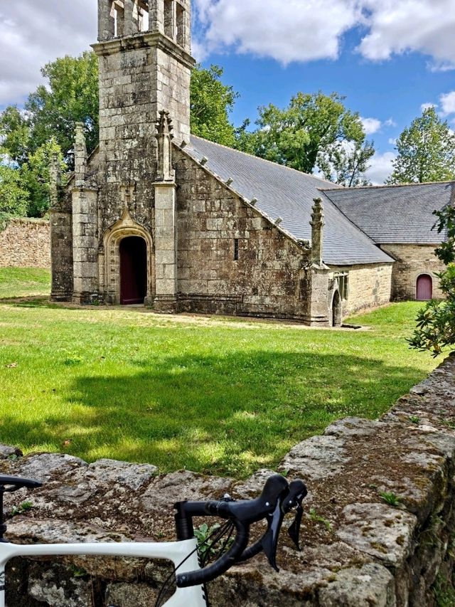 Scenic City Escape in Finistère 🌅