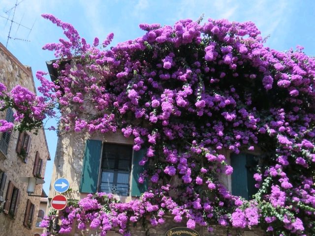 🏰 Top Attractions in Sirmione 🌊 🏰 Top Attractions in Sirmione 🌊